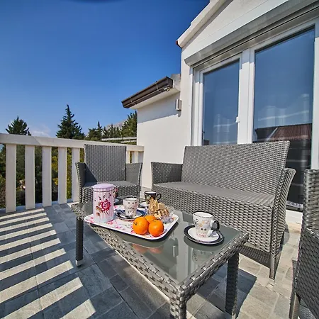 Apartament Milijana *
