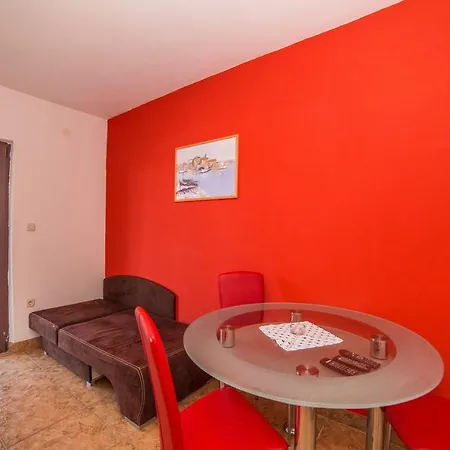 Milijana Apartment *